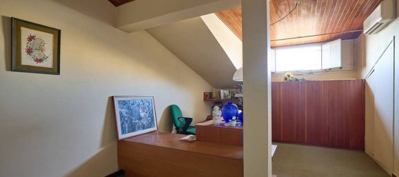 3 bedrooms Penthouse in Rome, Italy No. 71054 23