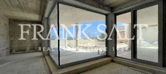 6 bedrooms Villa in Swieqi, Malta No. 264 14