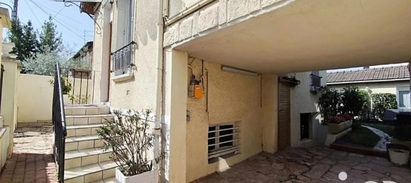 2 bedrooms House in Clichy-sous-Bois, France No. 296381 27