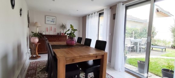 2 bedrooms House in Clichy-sous-Bois, France No. 296381 8