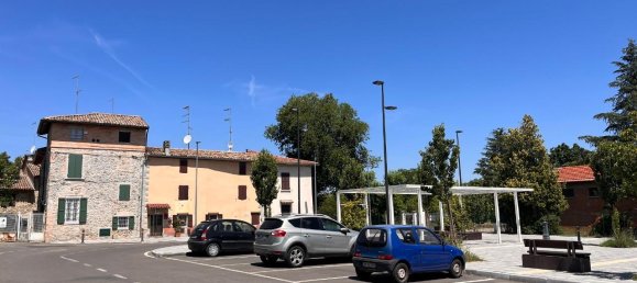 Квартира с 2 комнатами в Парма, Италия № 26837 15