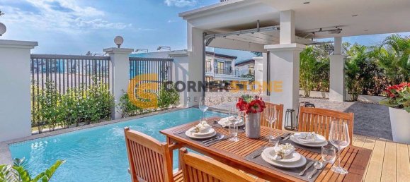 Café / restaurant à Pattaya, Thailand 215m² No. 5383 5