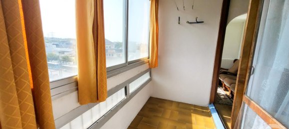 2 bedrooms Apartment in Massy, France No. 174746 3