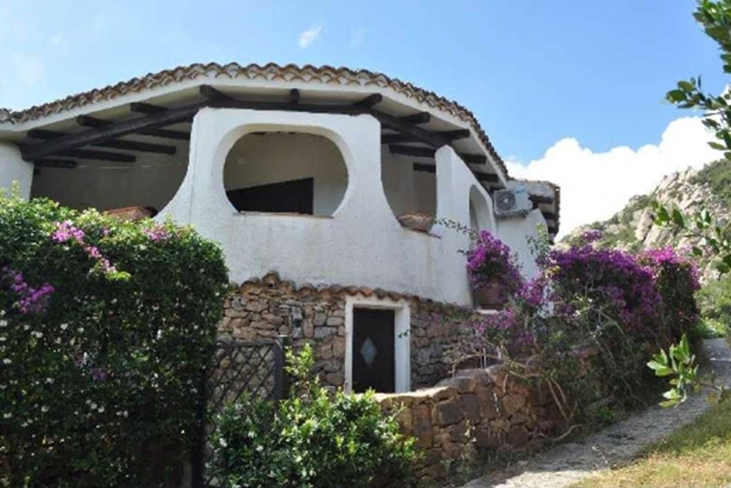 4 bedrooms Villa in Palau, Italy No. 400816