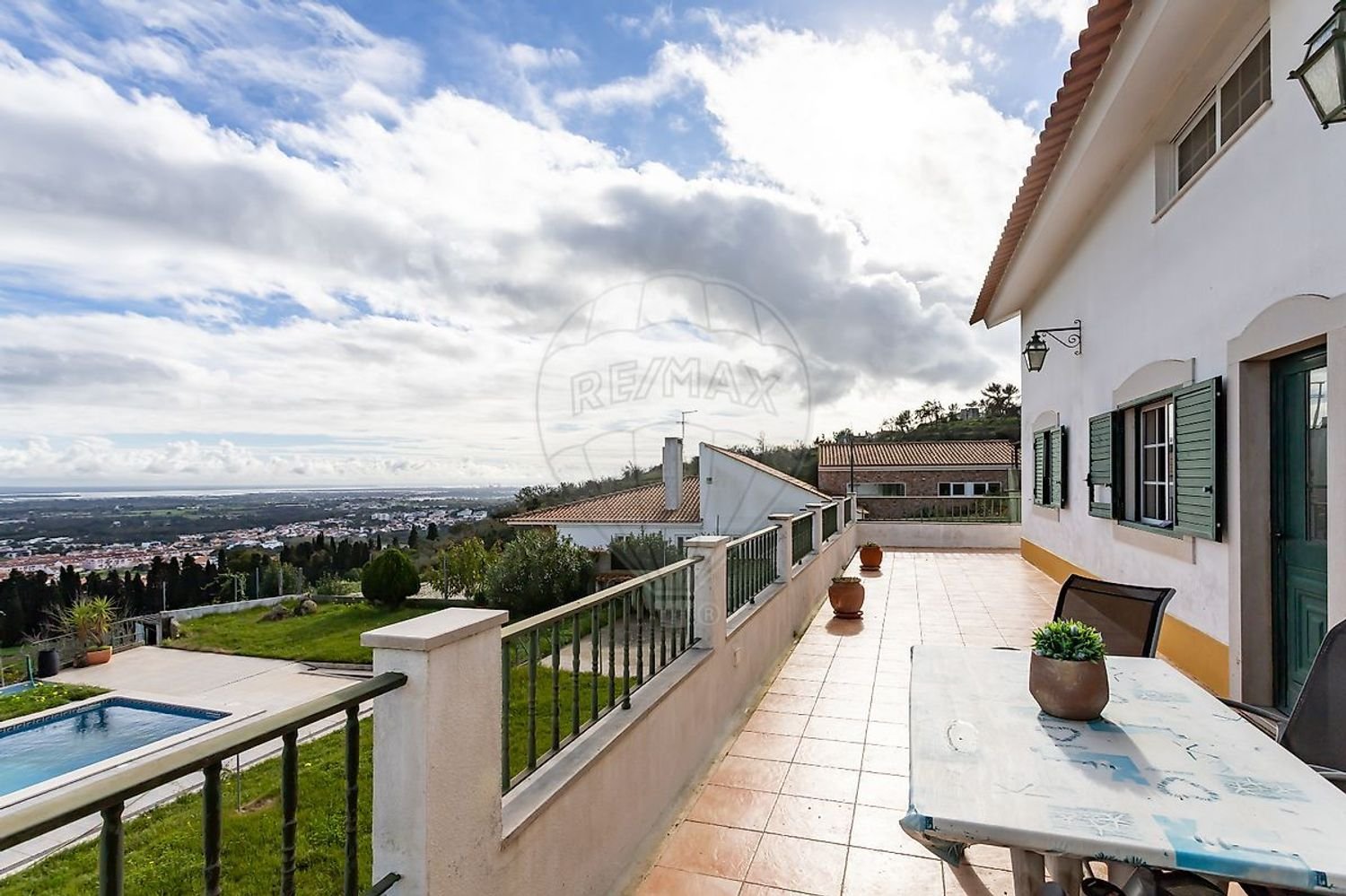 Casa de 2 dormitorios en Palmela, Portugal No. 321847