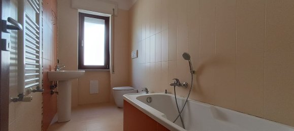 4 bedrooms Apartment in Casagiove, Italy No. 347305 43