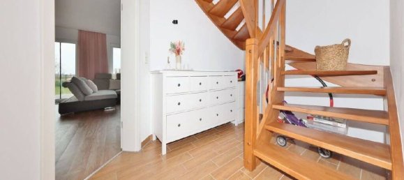 Adosado de 4 habitaciónes en Friesland, Germany No. 141300 6