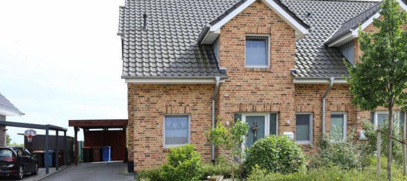 Adosado de 4 habitaciónes en Friesland, Germany No. 141300 2