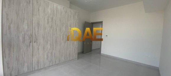 3716.1m² Building in Dubai, UAE No. 6035 19