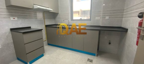 3716.1m² Building in Dubai, UAE No. 6035 26