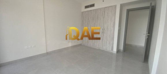 3716.1m² Building in Dubai, UAE No. 6035 4