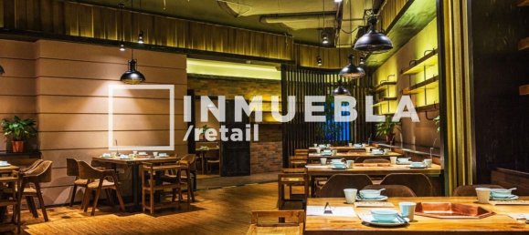 Propriété commerciale à Eixample, Spain 88m² No. 18641 4