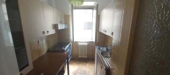 4 rooms House in Rome, Italy No. 170314 14