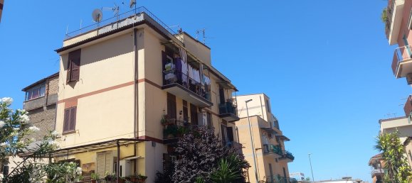 4 rooms House in Rome, Italy No. 170314 41