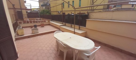 4 rooms House in Rome, Italy No. 170314 25