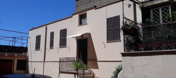 4 rooms House in Rome, Italy No. 170314 40