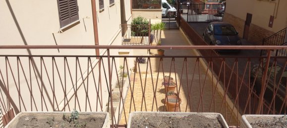 4 rooms House in Rome, Italy No. 170314 38