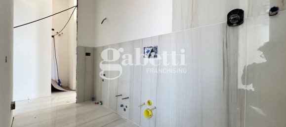 3 bedrooms Apartment in Florence, Italy No. 338090 13