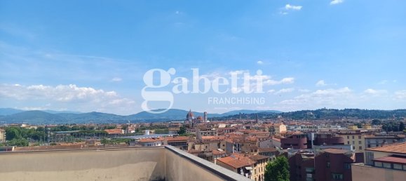 3 bedrooms Apartment in Florence, Italy No. 338090 16