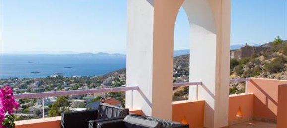 4 Schlafzimmer Villa in Saronida, Greece, Nr. 4777 26