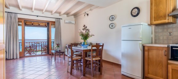 10 bedrooms Villa in Naxos and Lesser Cyclades, Greece No. 9043 3