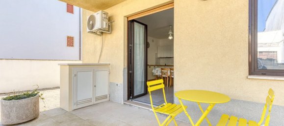 2-salle Appartement à Ugento, Italy No. 117031 5