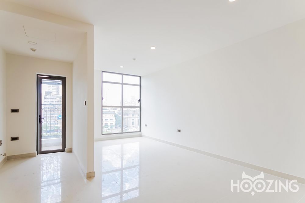 1 room Office in District 4, Vietnam No. 16586