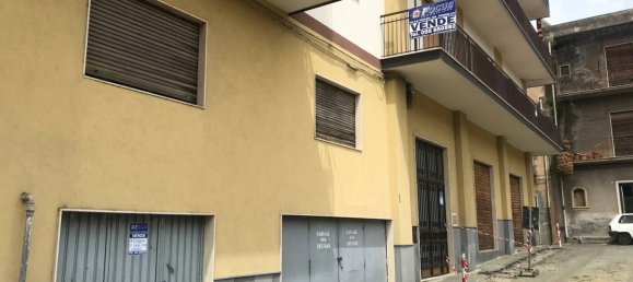 4 rooms Apartment in Paternò, Italy No. 259708 12