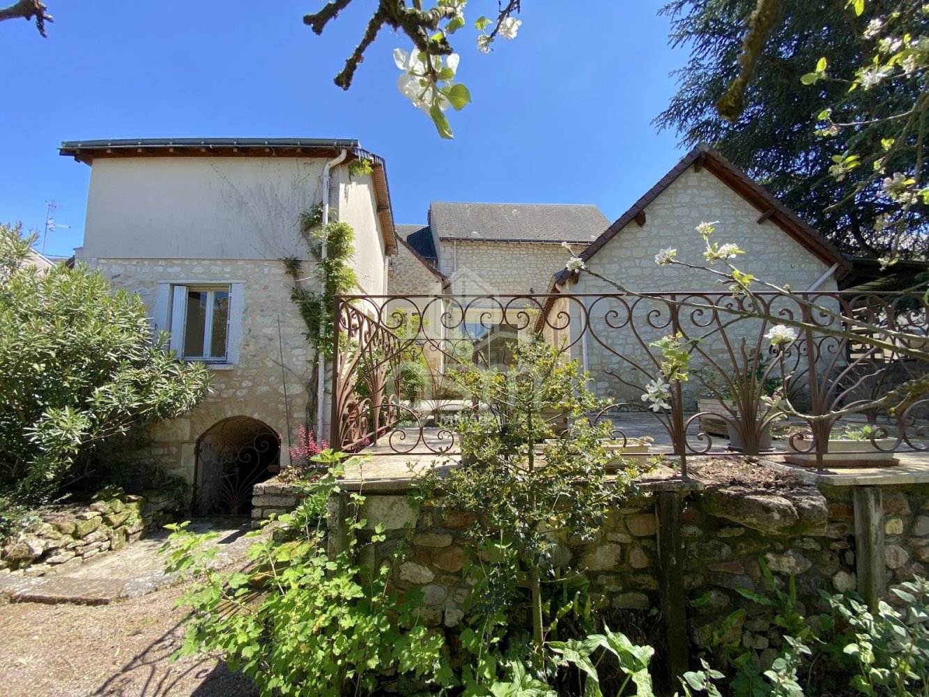 2 bedrooms House in Sainte-Maure-de-Touraine, France No. 59732