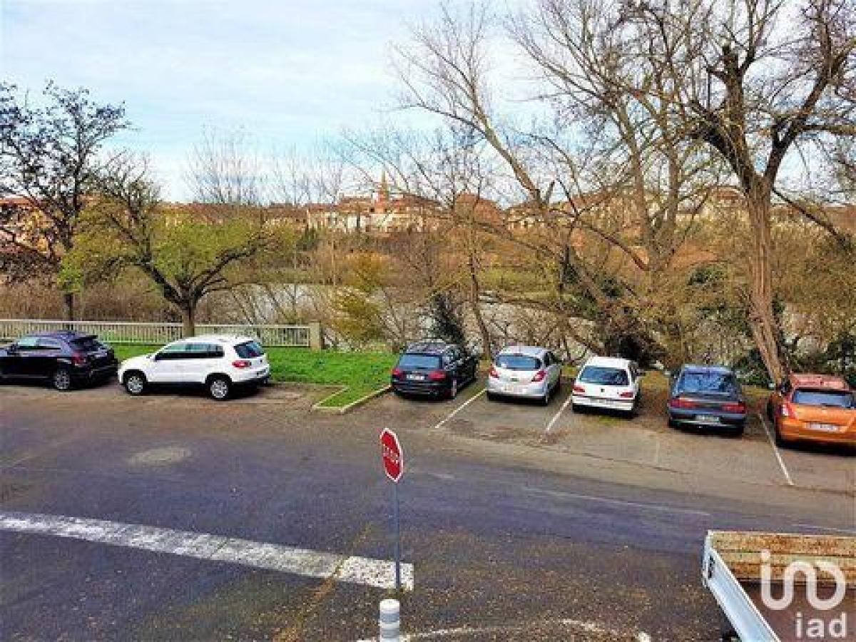 160m² Factory in Muret, France No. 20873