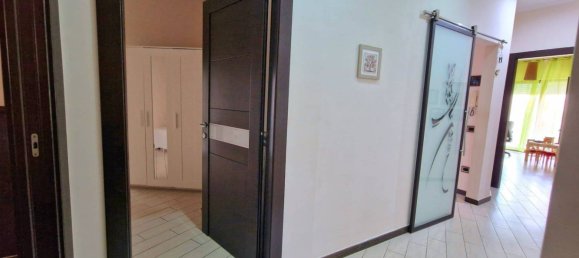 3 bedrooms Apartment in Torre Annunziata, Italy No. 9659 24