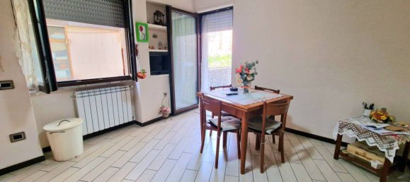 3 bedrooms Apartment in Torre Annunziata, Italy No. 9659 17