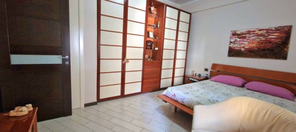 3 bedrooms Apartment in Torre Annunziata, Italy No. 9659 23