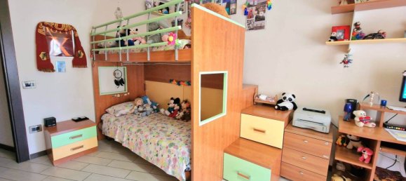 3 bedrooms Apartment in Torre Annunziata, Italy No. 9659 30