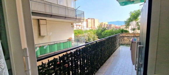 3 bedrooms Apartment in Torre Annunziata, Italy No. 9659 14