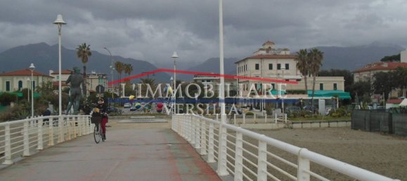 2 bedrooms House in Massa, Italy No. 215077 27