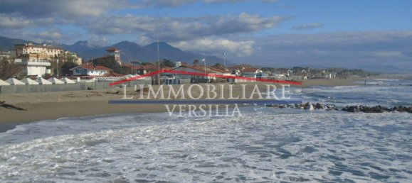 2 bedrooms House in Massa, Italy No. 215077 33