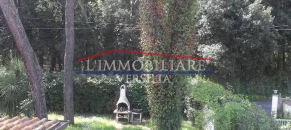 2 bedrooms House in Massa, Italy No. 215077 7