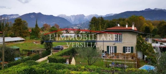 2 bedrooms House in Massa, Italy No. 215077 23