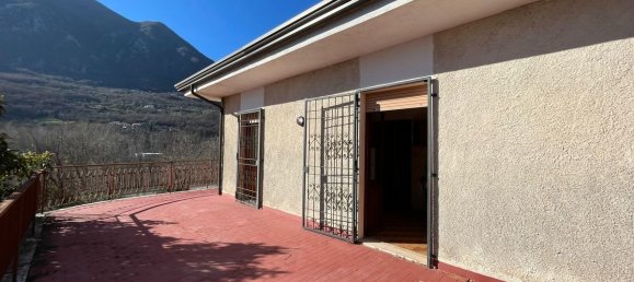 3 bedrooms House in Balsorano, Italy No. 55789 39