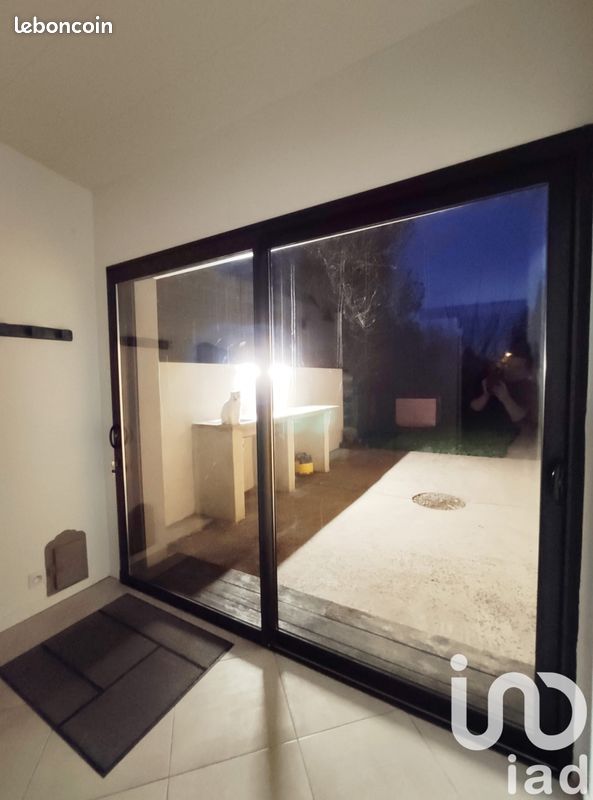 Casa de 3 divisões em Saint-Nazaire, France N.º 95940