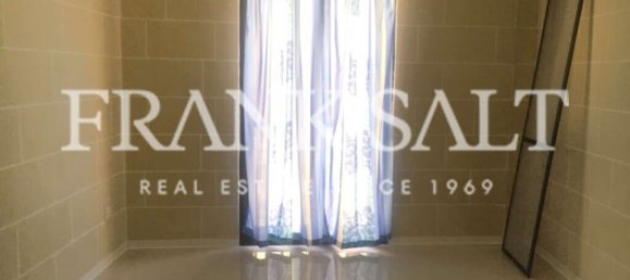 3 bedrooms Apartment in Munxar, Malta No. 5692 5