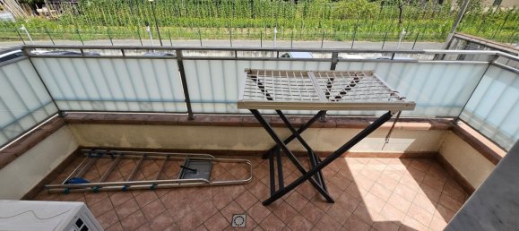4 rooms Apartment in Carrara, Italy No. 31112 10