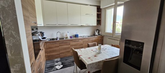 4 rooms Apartment in Carrara, Italy No. 31112 3