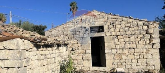 3 bedrooms House in Modica, Italy No. 168394 5