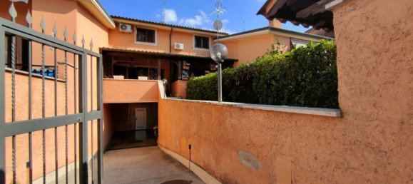 5 rooms House in Rome, Italy No. 14654 16