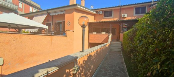 5 rooms House in Rome, Italy No. 14654 22