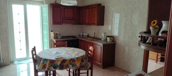 4-salle Appartement à Ascoli Satriano, Italy No. 256883 5