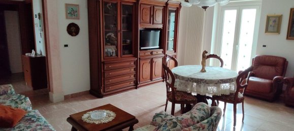 4-salle Appartement à Ascoli Satriano, Italy No. 256883 12