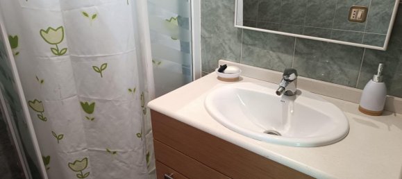 4 bedrooms House in El Higueron, Spain No. 151281 5